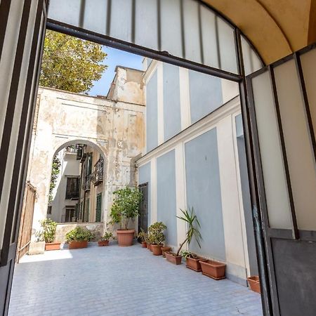 Dietro San Domenico Apartment Palermo Kültér fotó