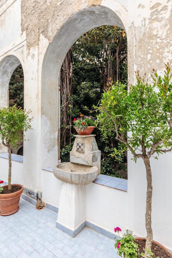 Dietro San Domenico Apartment Palermo Kültér fotó